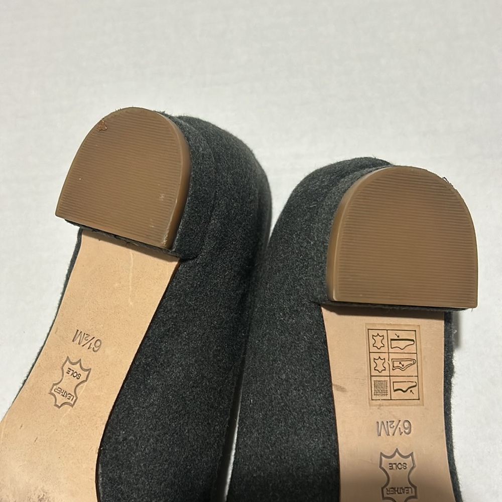 Tory Burch Antonia Loafer Heather Gray w/ Sea Shell Pink Logo Size 6.5 - Picture 6 of 7
